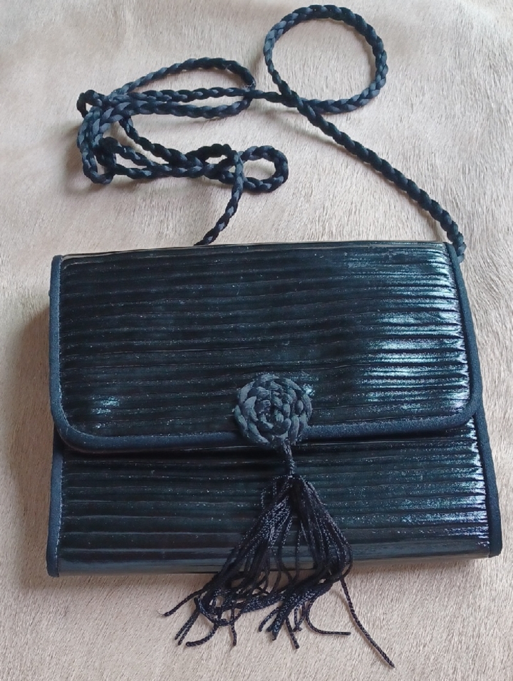 Lewis Vintage Crossbody/ Clutch